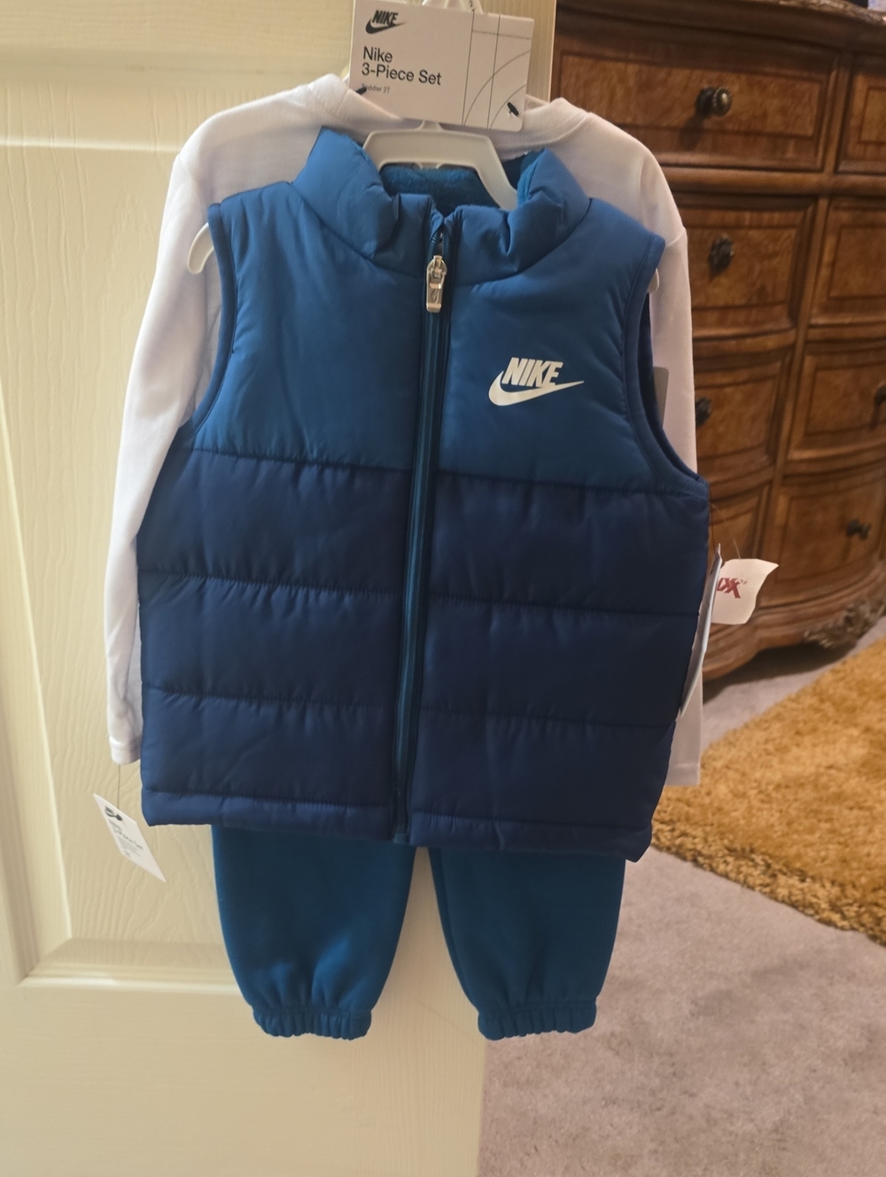 Kids Nike 3-Piece Set